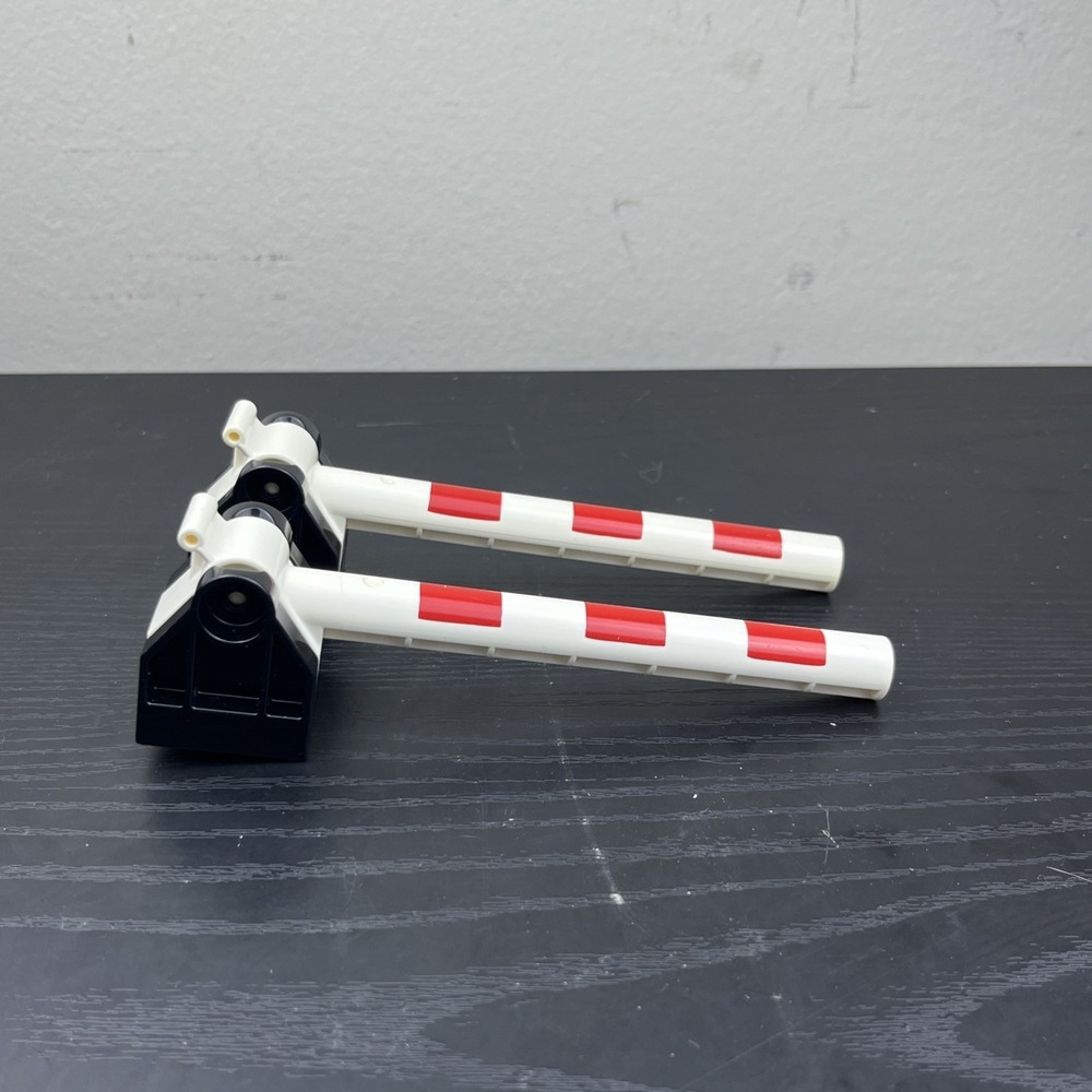 LEGO DUPLO Train Railway Crossing Barriers w/‎ Bases Lot of 2 Railroad Crossing